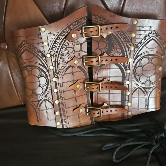 Other - Too small for me only worn once